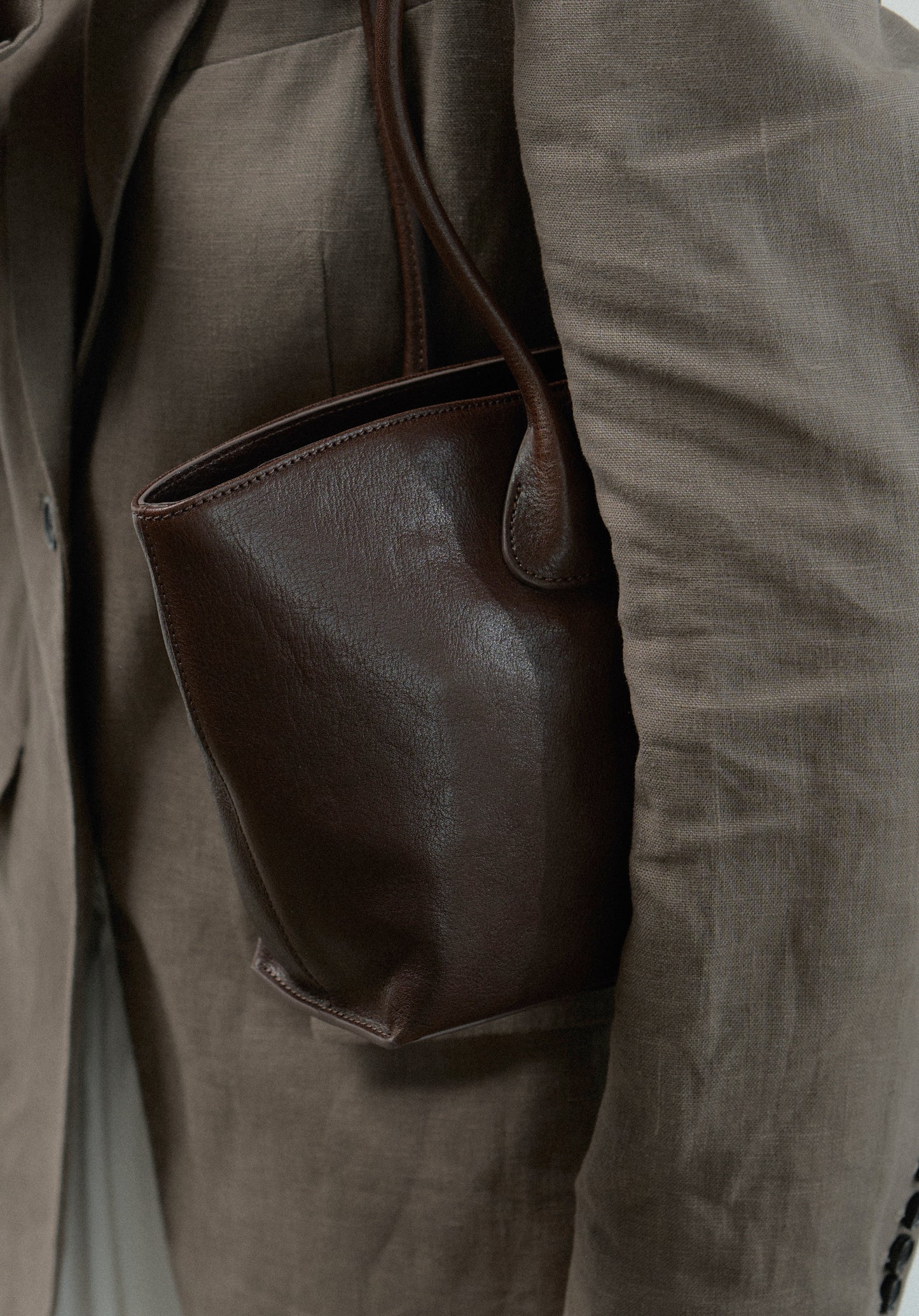 SEOL genuine leather tote bag