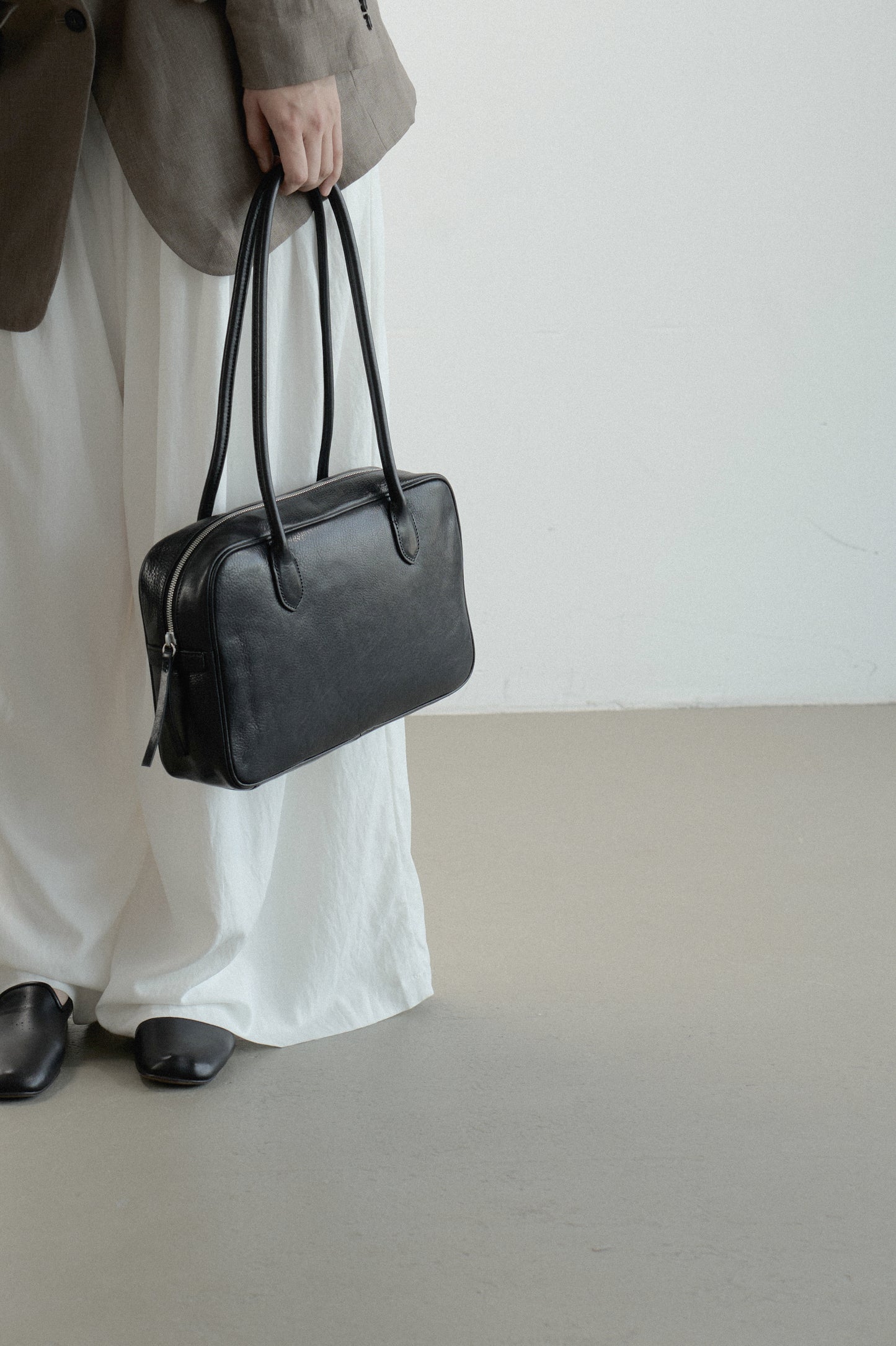 BLAIR tote bag made of genuine leather