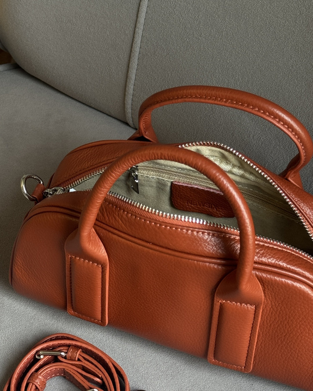 SIMONE genuine leather baguette bag