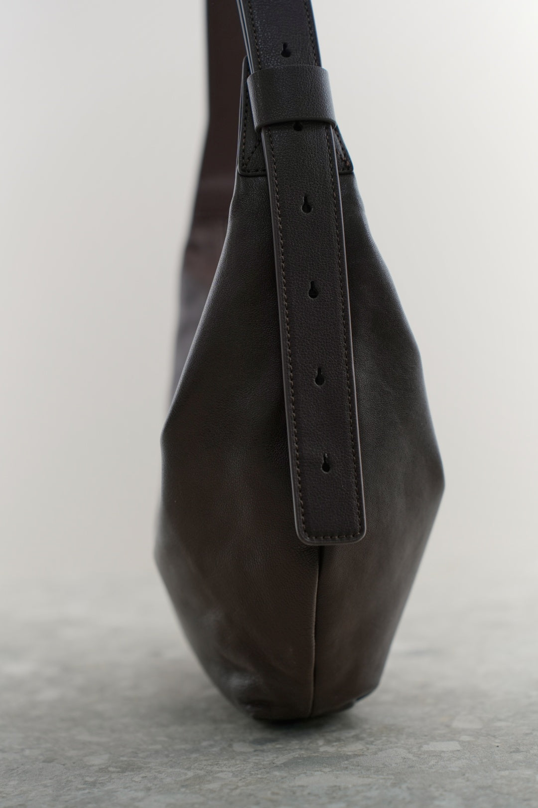 RUTH genuine leather baguette bag