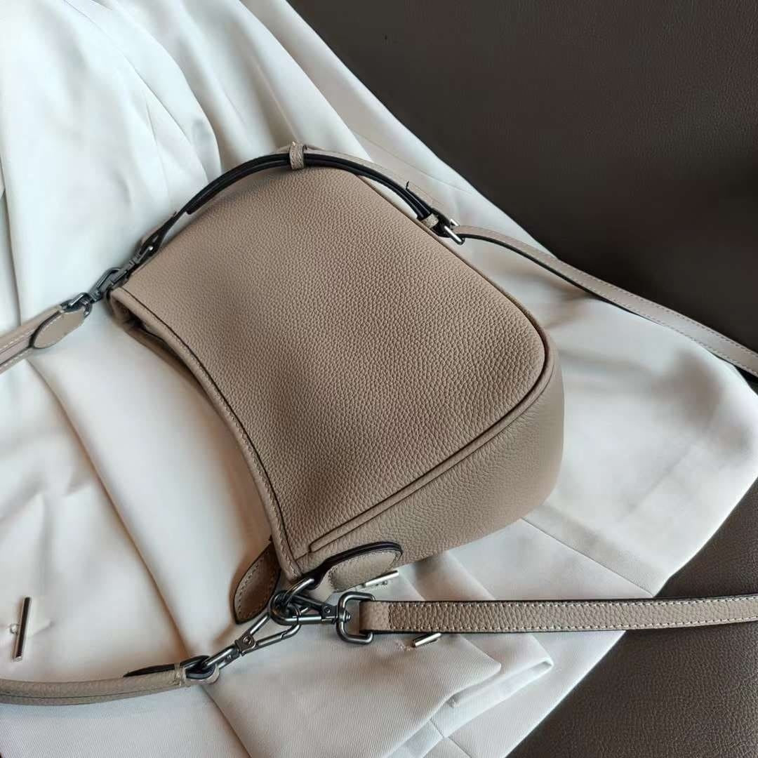 Genuine leather shoulder bag