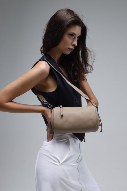 Barrel bag made of genuine leather