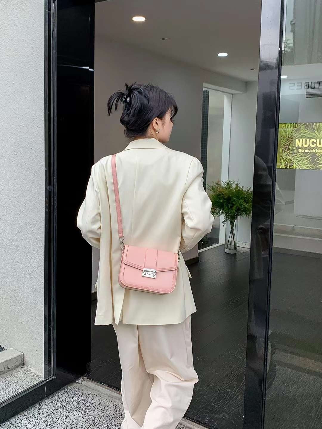 Genuine leather crossbody bag