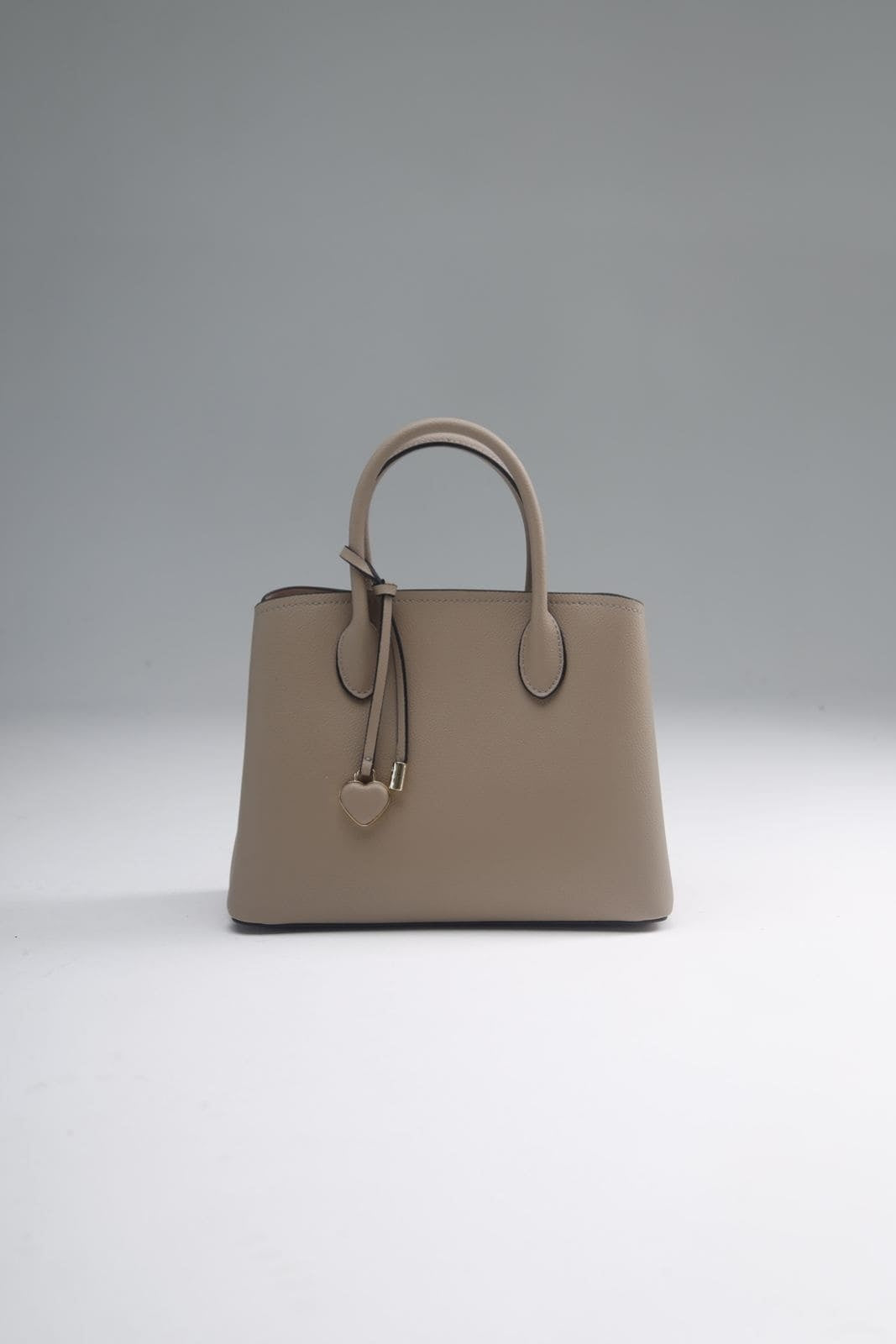 Genuine leather tote bag