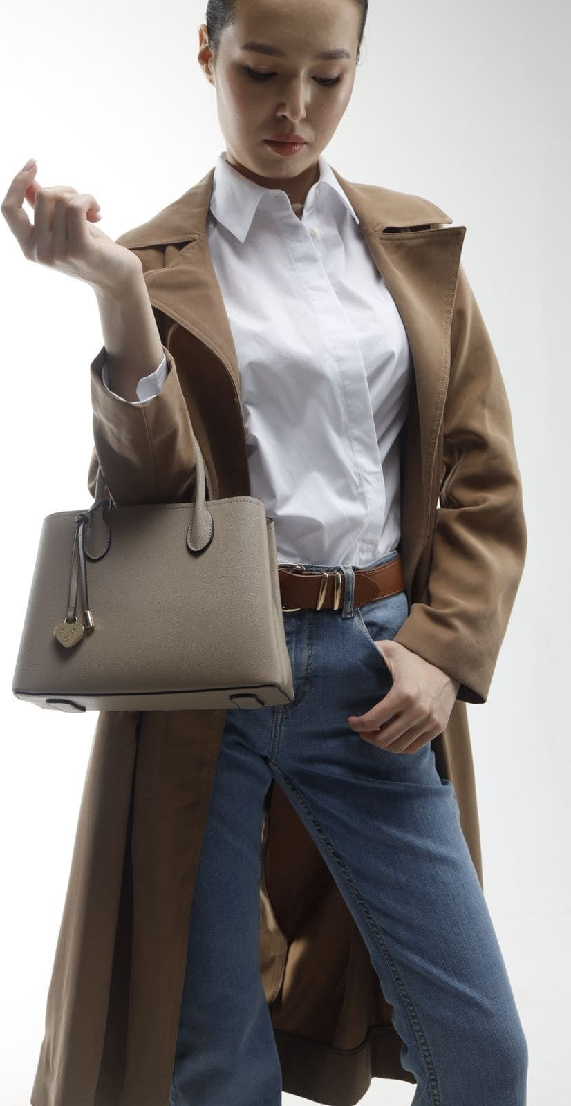Genuine leather tote bag