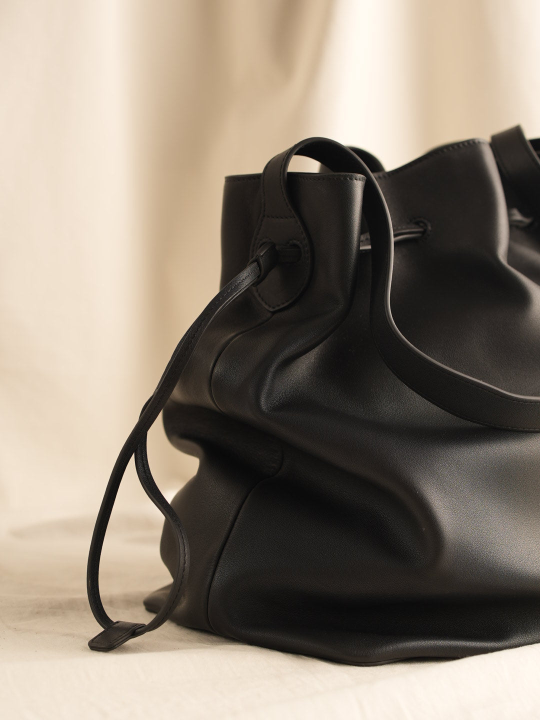 LILAS genuine leather tote bag