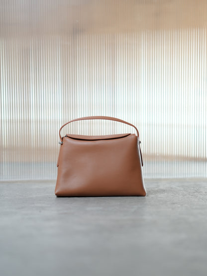 AMARIS genuine leather crossbody bag