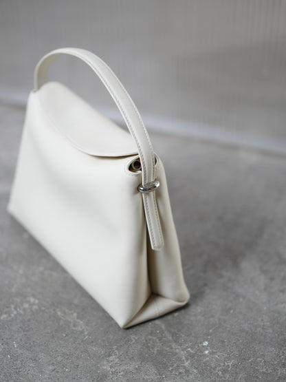 AMARIS genuine leather crossbody bag