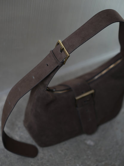 CAPUCCINE crossbody bag made of genuine suede