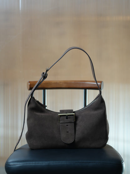 CAPUCCINE crossbody bag made of genuine suede
