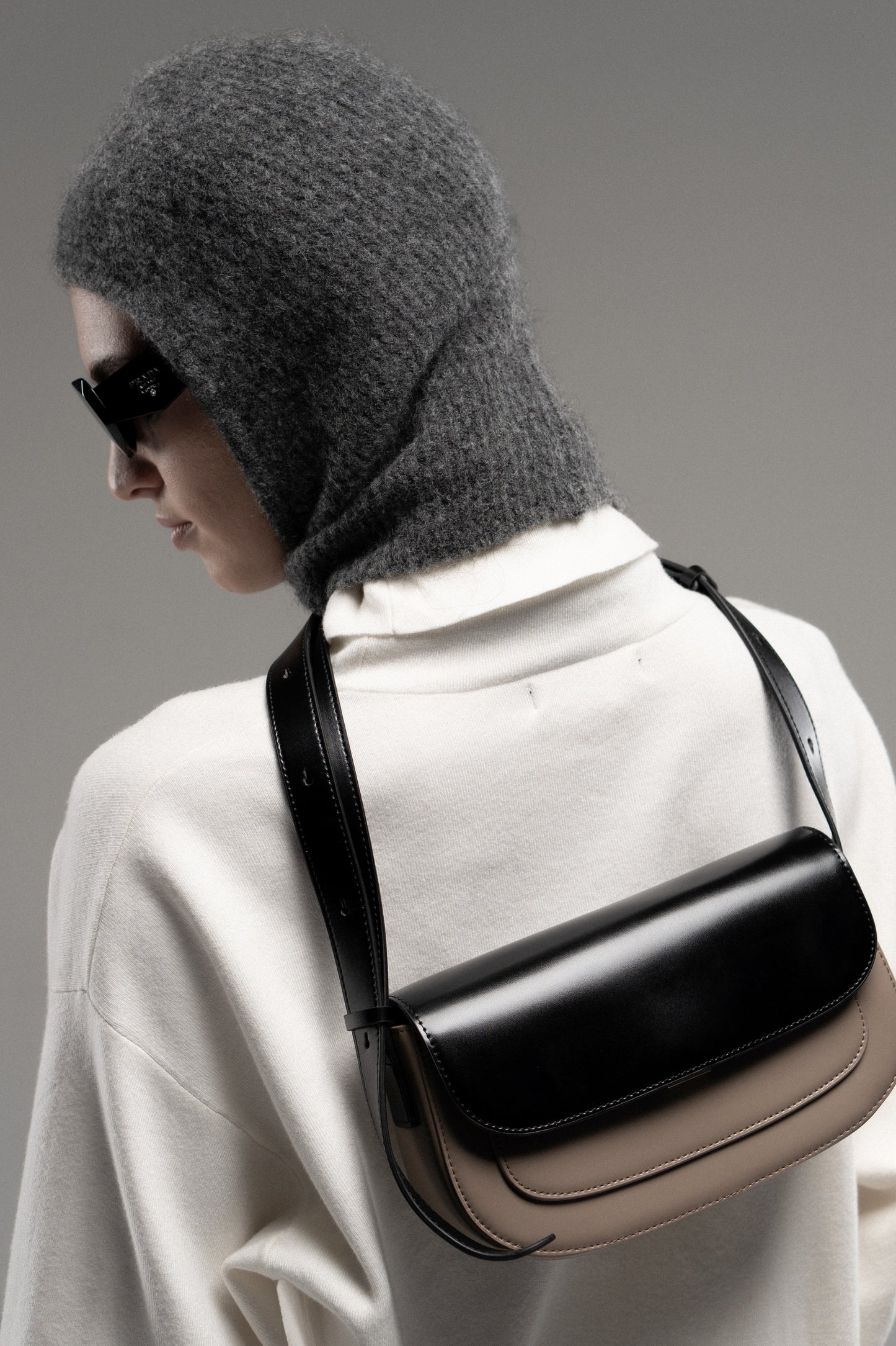 Genuine leather shoulder bag