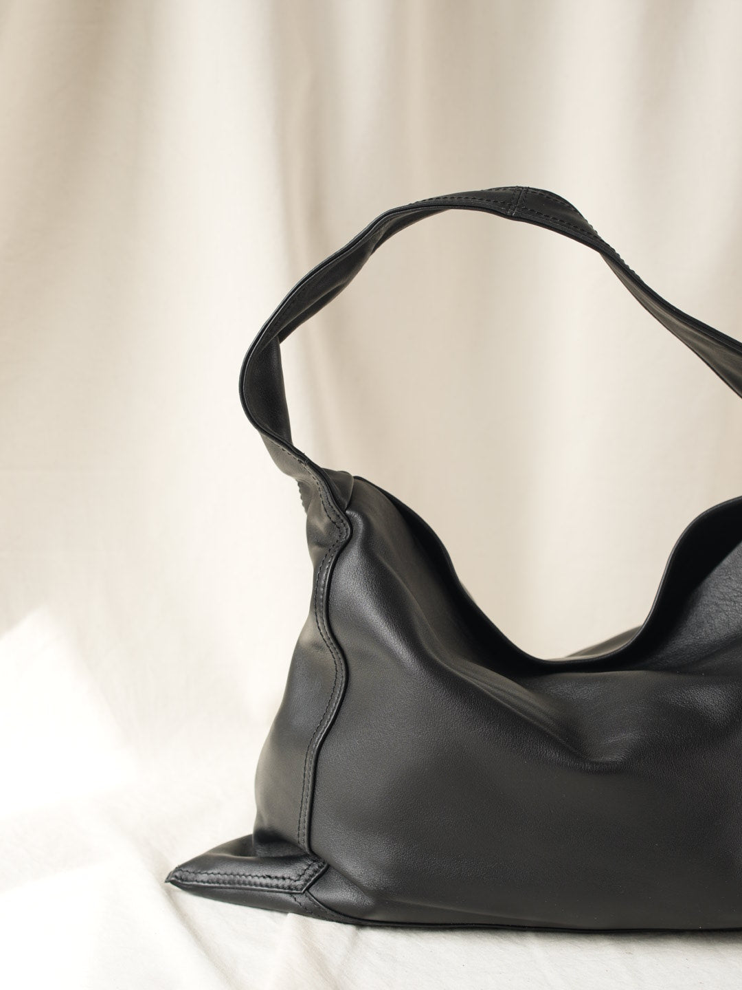 DOLCE genuine leather shopper bag
