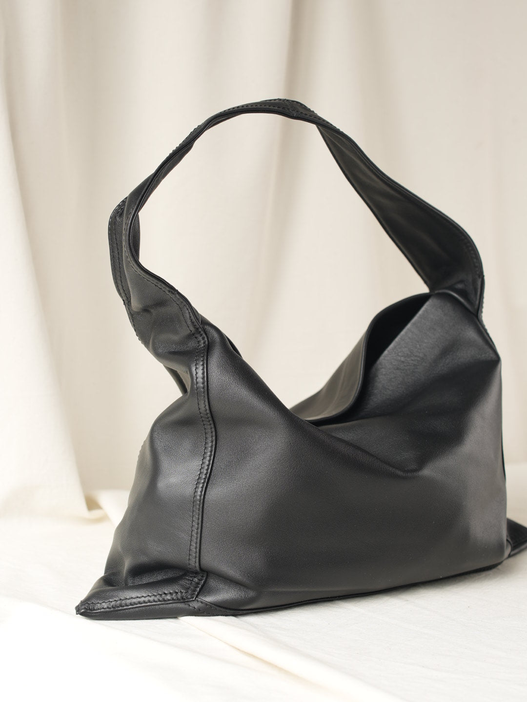 DOLCE genuine leather shopper bag