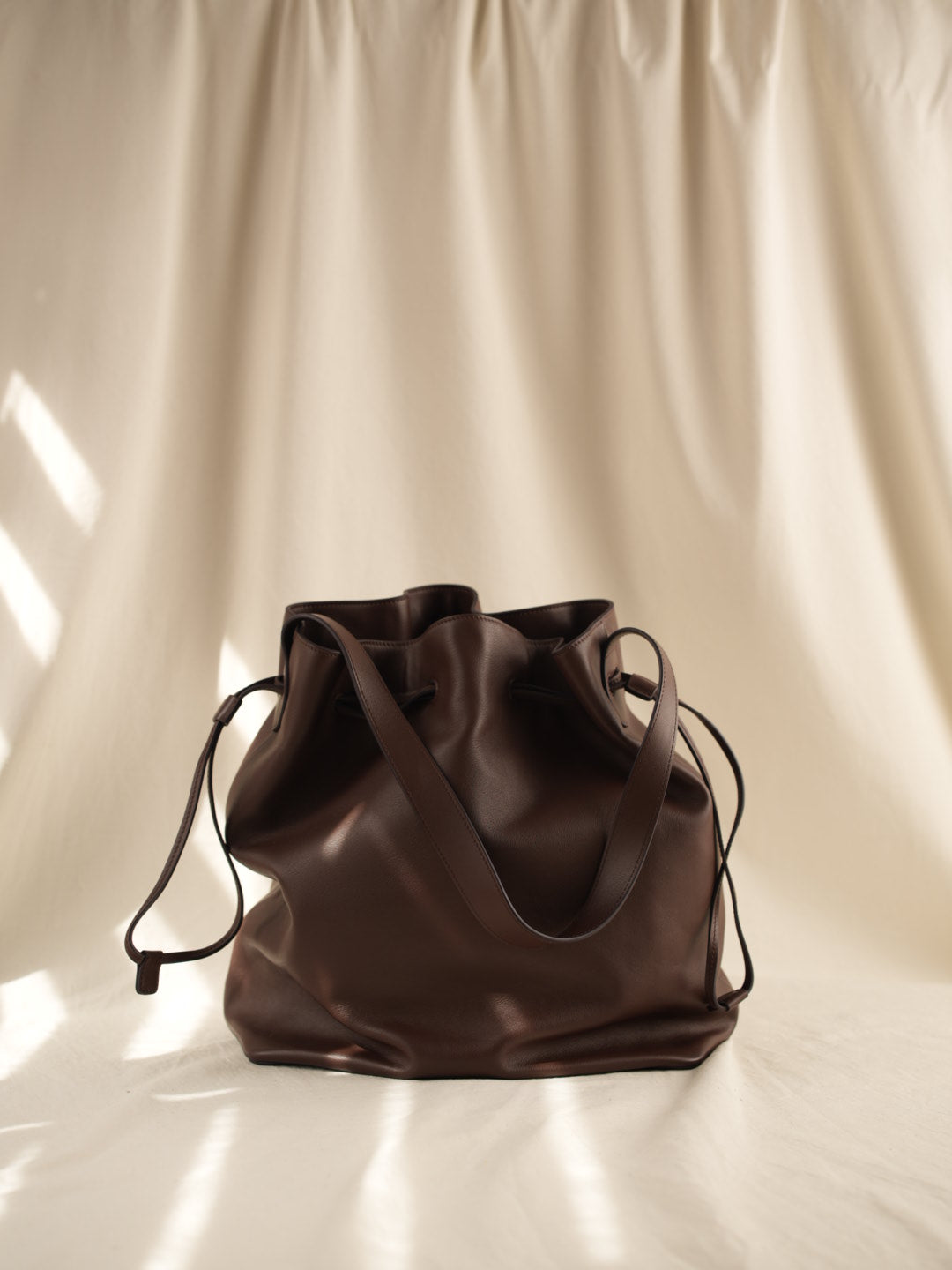 LILAS genuine leather tote bag