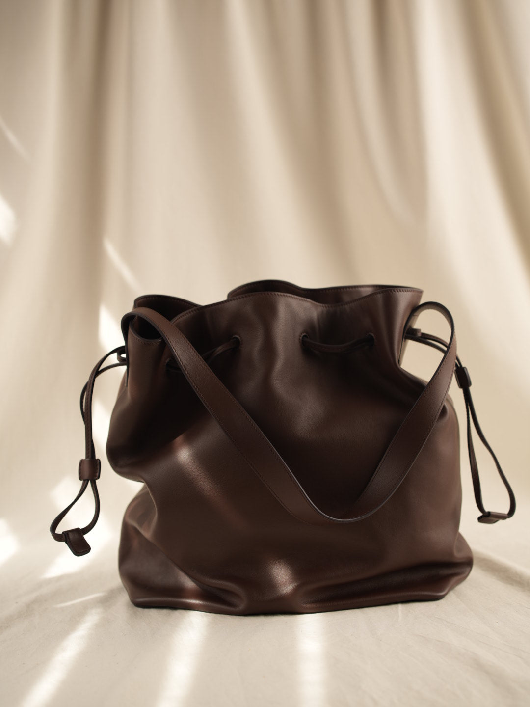 LILAS genuine leather tote bag