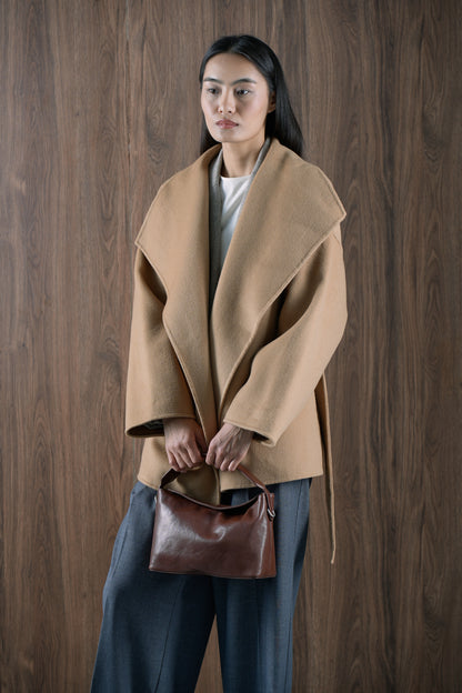 BETTY genuine leather crossbody bag