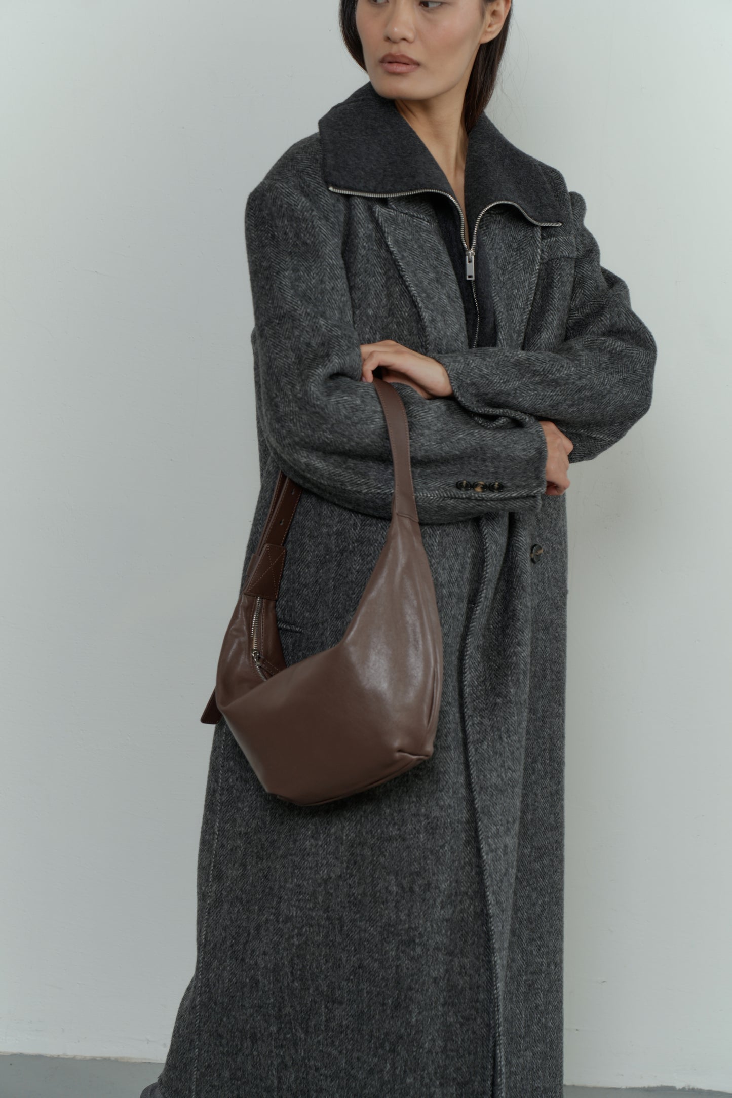 RUTH genuine leather baguette bag