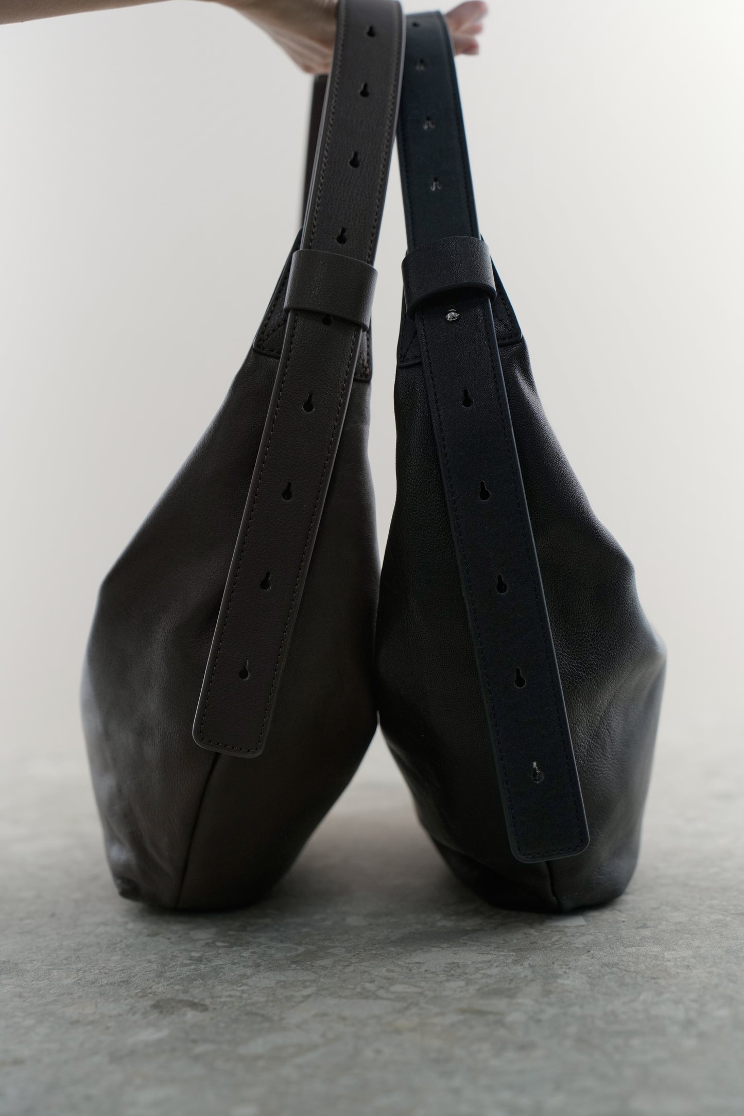 RUTH genuine leather baguette bag