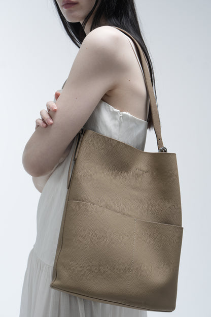 Genuine leather shopper bag