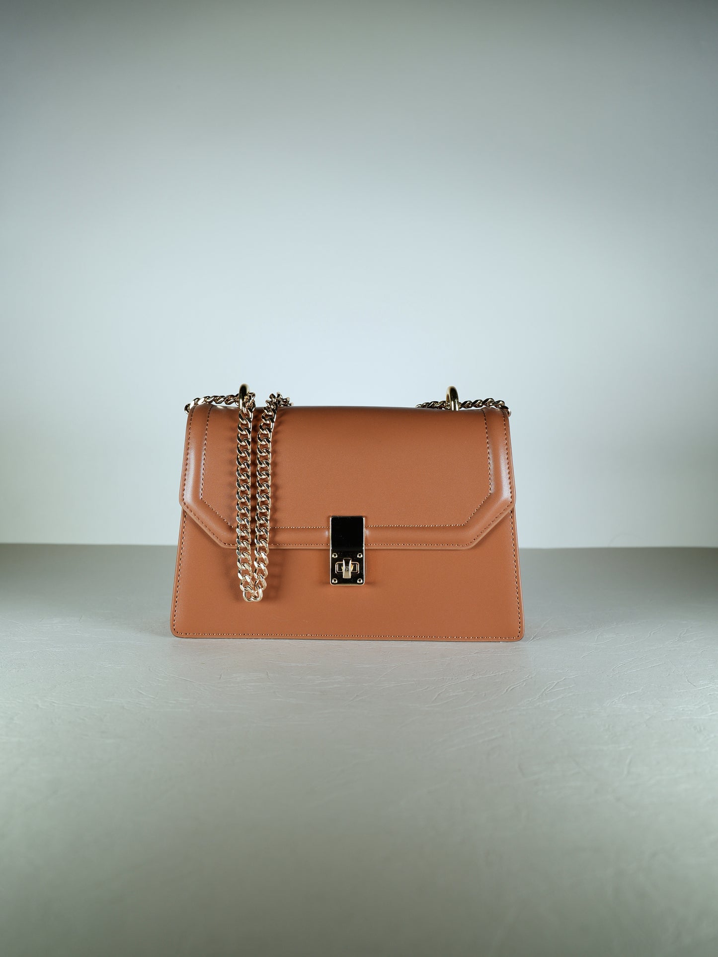 Genuine leather shoulder bag