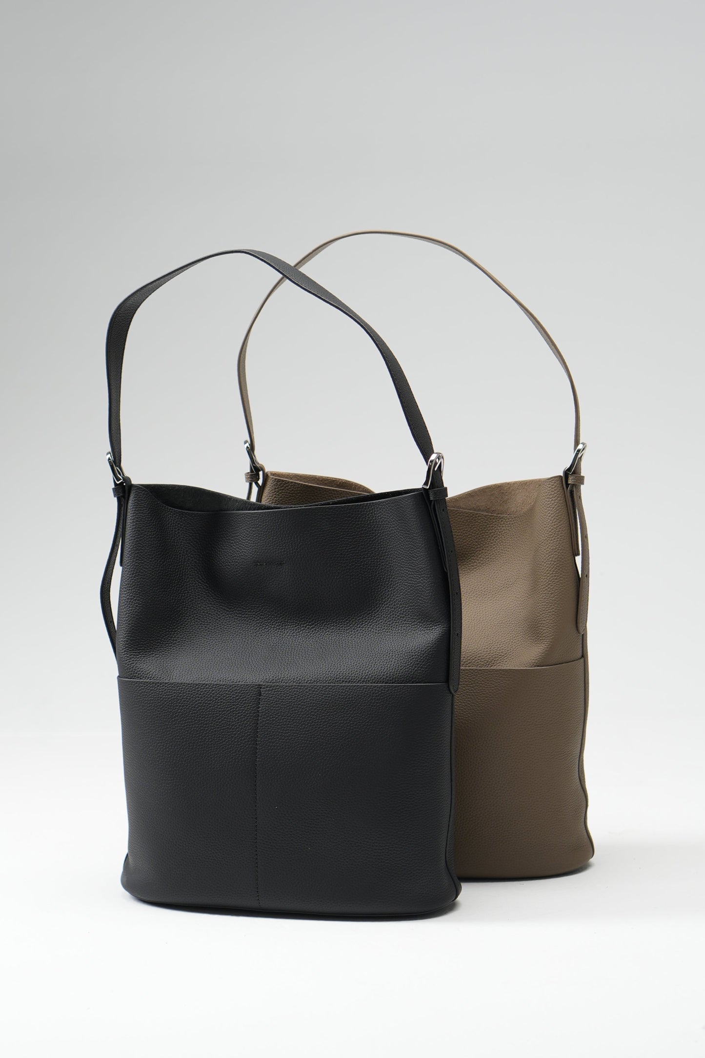 Genuine leather shopper bag