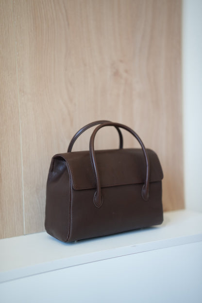 Genuine leather tote bag