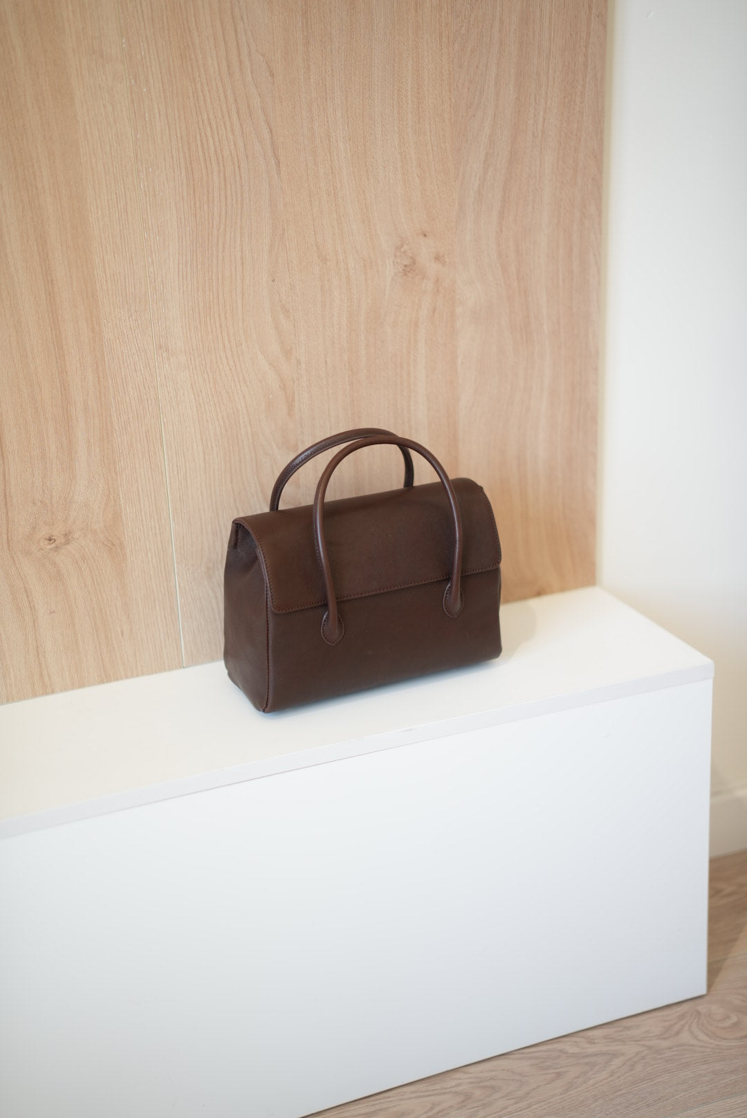 Genuine leather tote bag