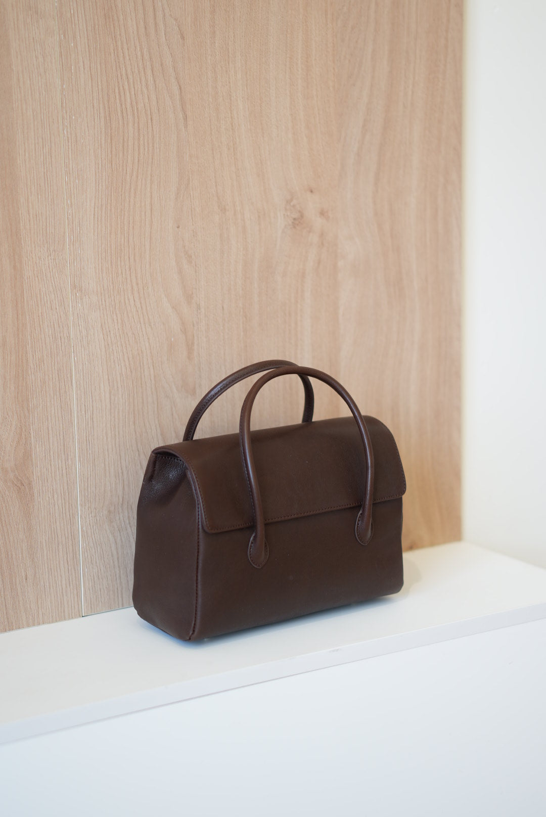 Genuine leather tote bag