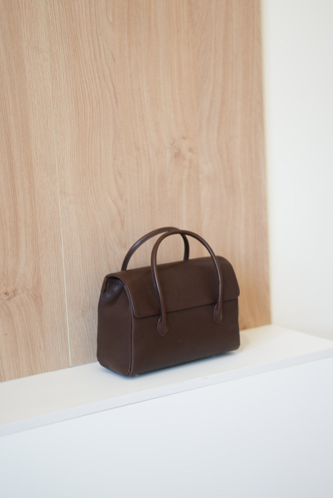 Genuine leather tote bag