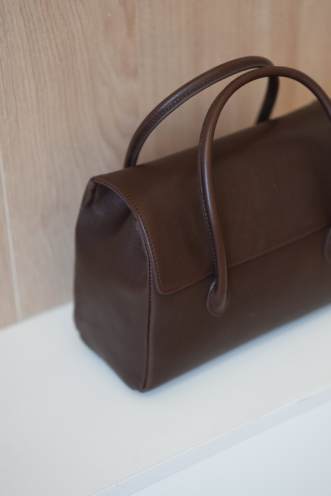 Genuine leather tote bag