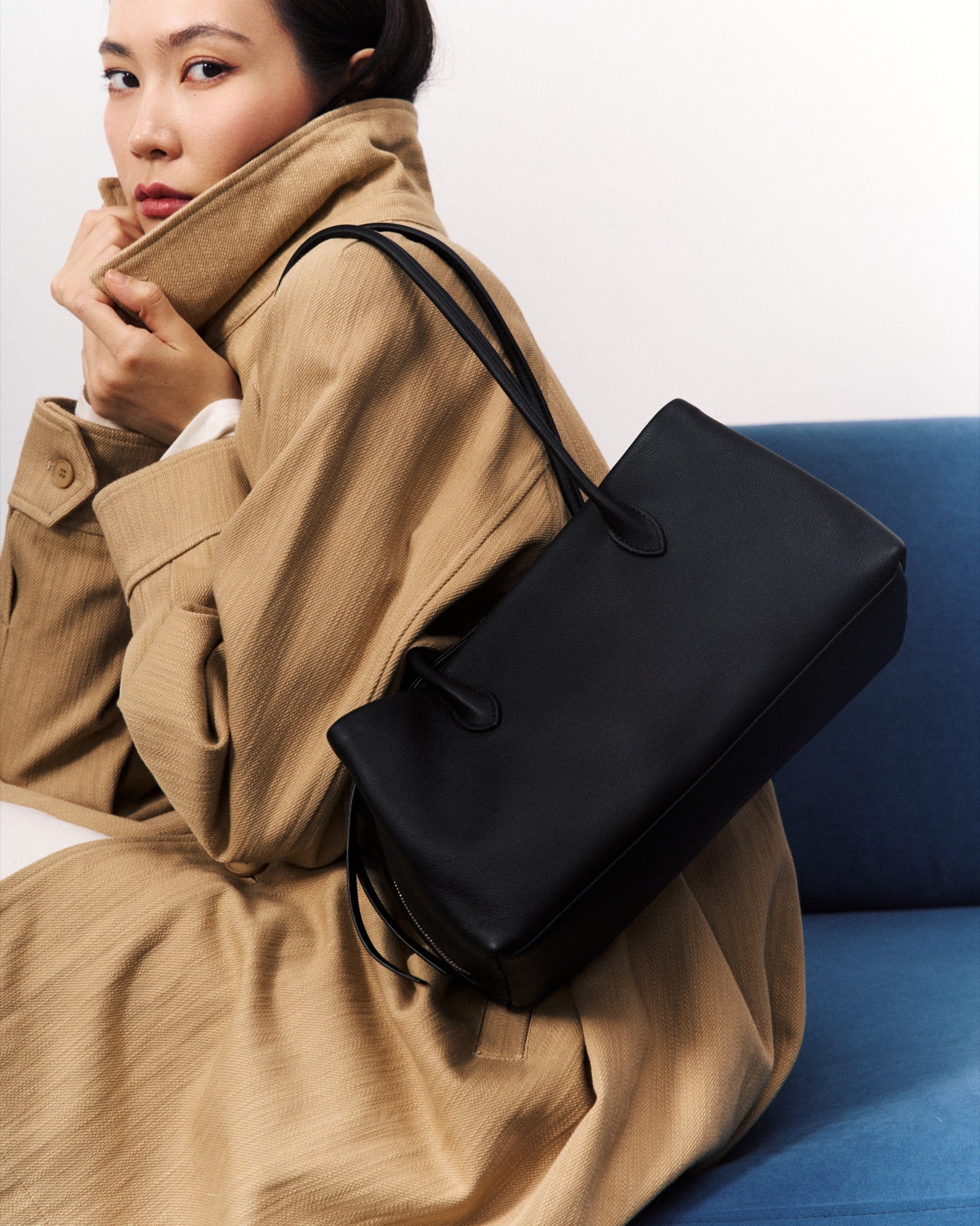 NEWSIX campaign photograph 1