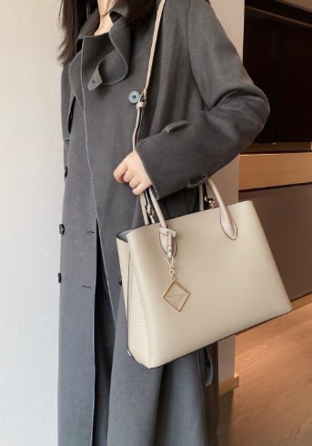 ANNET Genuine leather tote bag